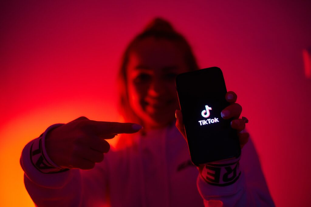 tik tok marketer